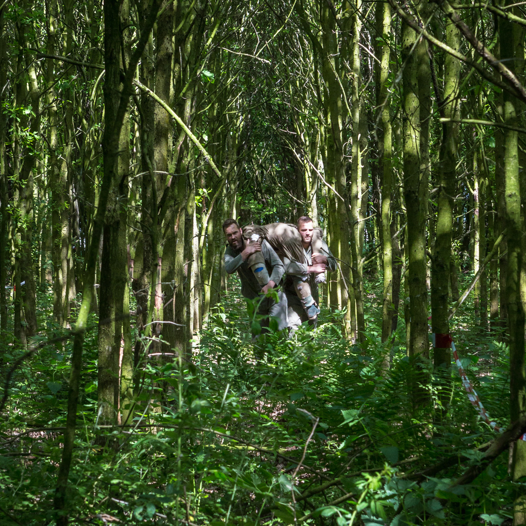 Door het bos